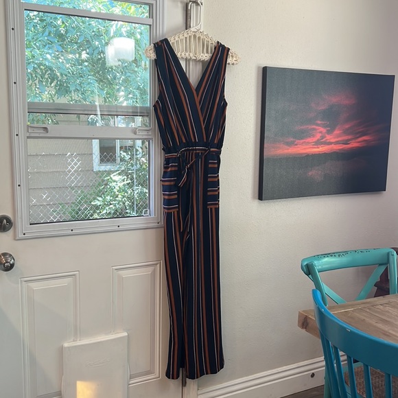 Striped Romper - Picture 4 of 5